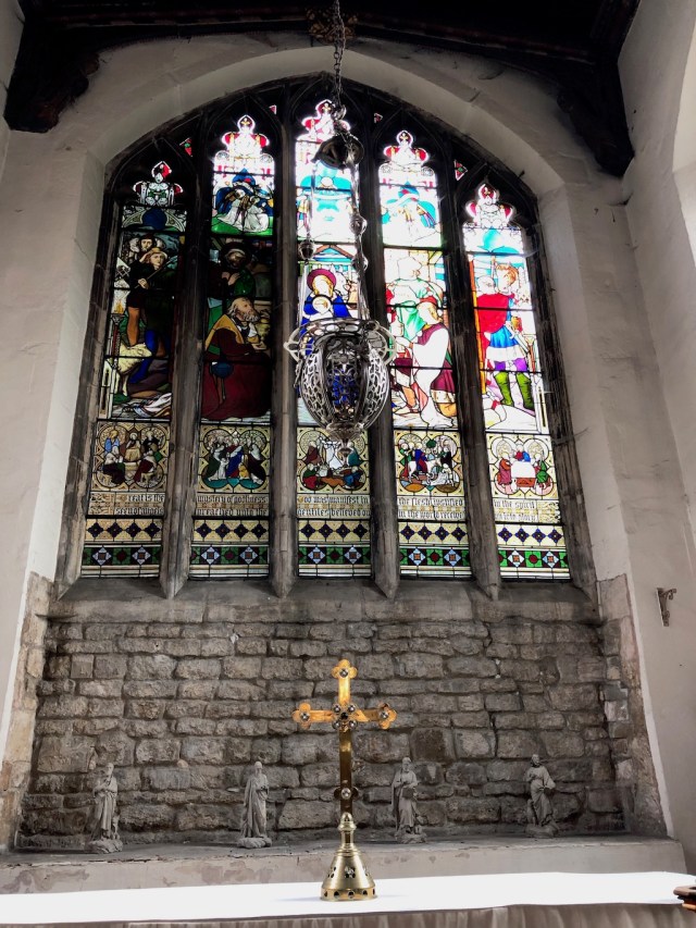 Stamford_StJohn-altar