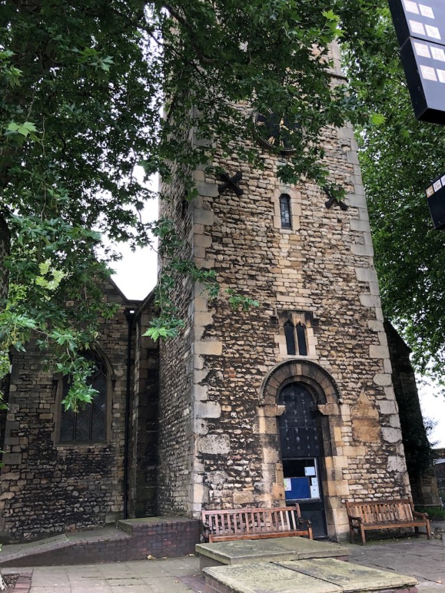 Lincoln_St_Mary-tower-ext