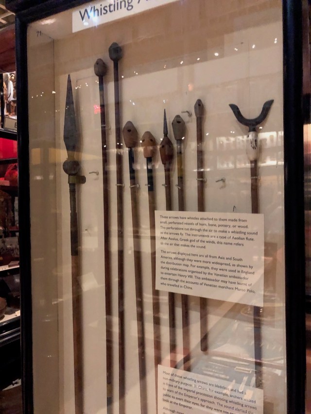 Pitt-Rivers-wistling-arrows